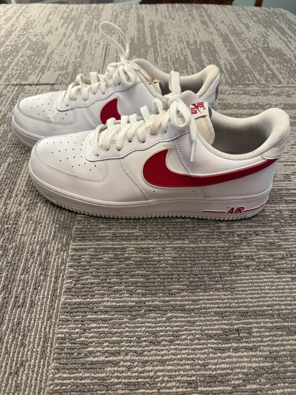 Nike Air Force 1 '07 Logo Shoes Mens Size 12 White University Red A02423-102